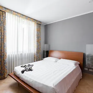 Apartment Crosti, Rom
